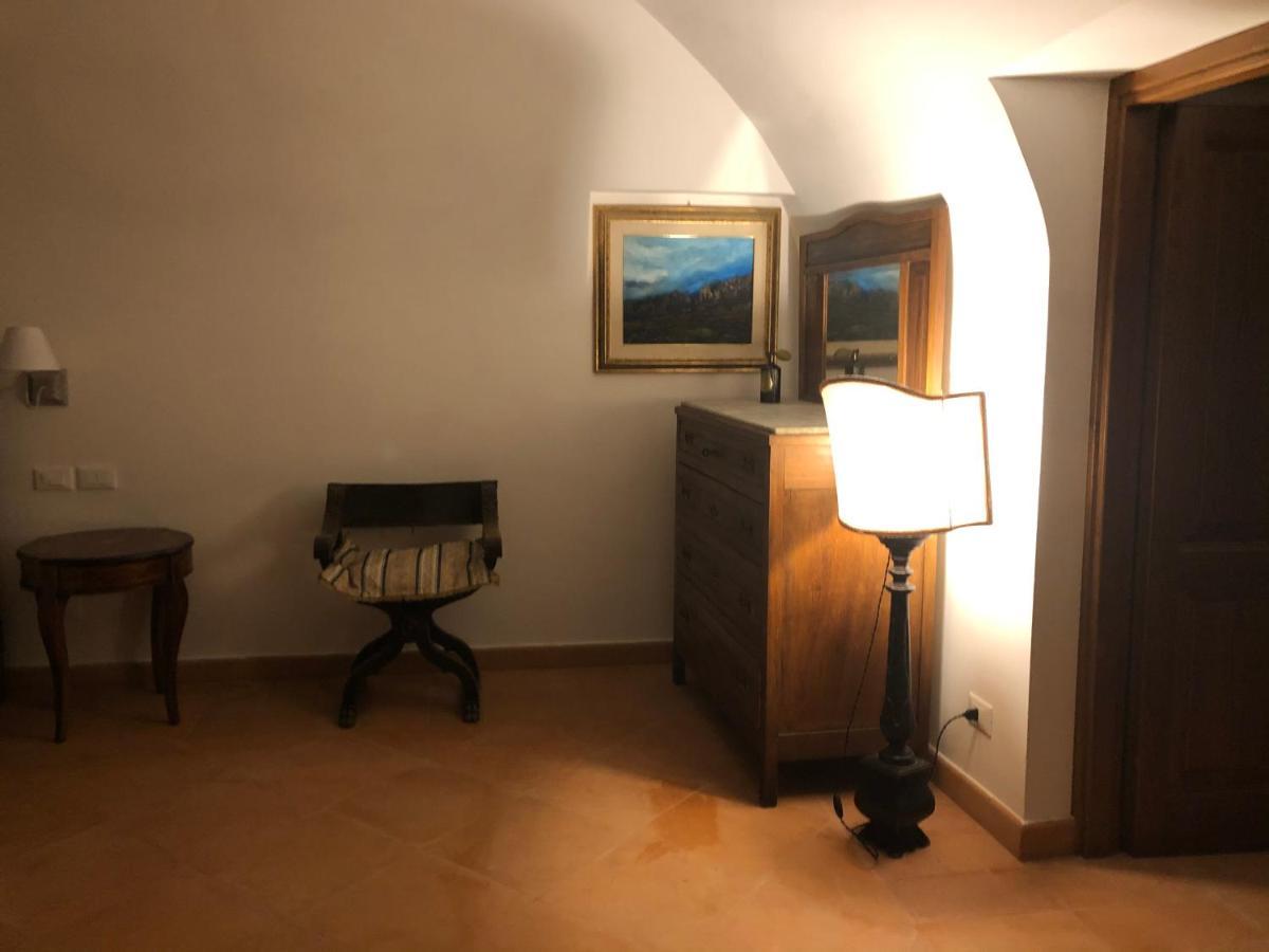 Ferienwohnung Visione Via Peltuino 19 Prata d'Ansidonia Exterior foto